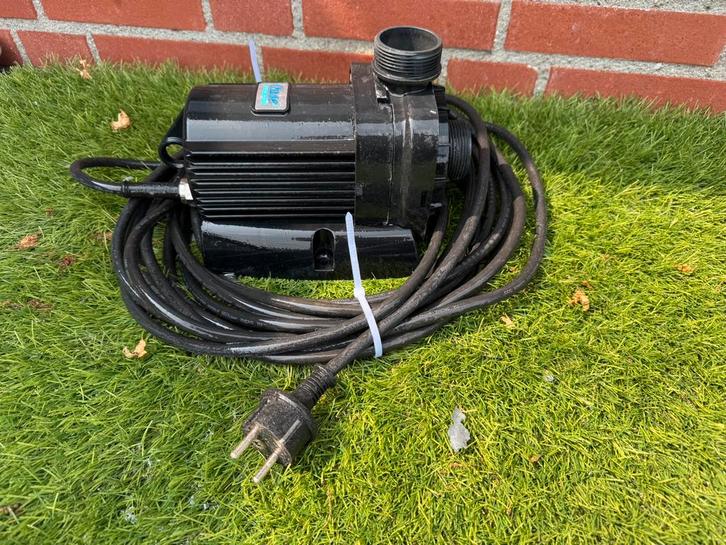 Oase Neptune 12000 vijver pomp, Tuin en Terras, Vijver-toebehoren, Vijverpomp, Ophalen of Verzenden