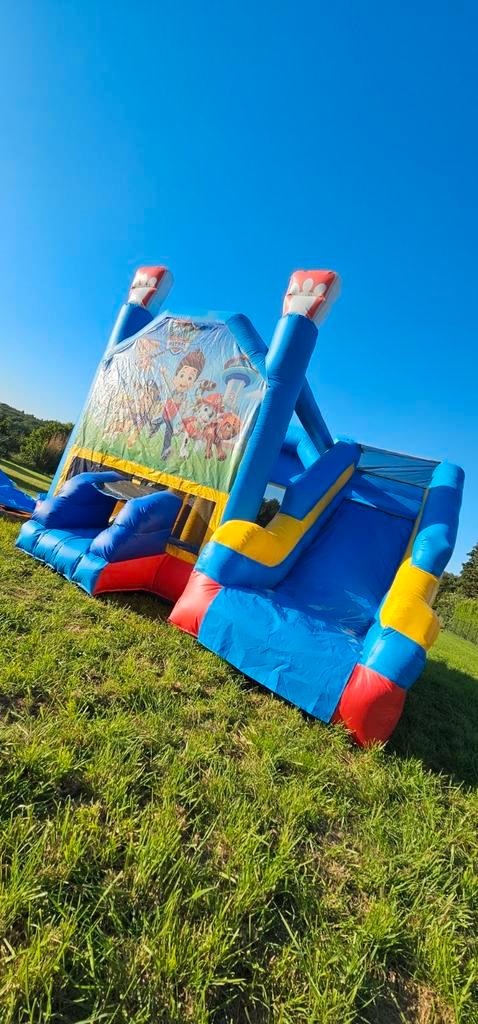 Location château gonflable Pat patrouille Avec toboggan, Hobby & Loisirs créatifs, Articles de fête | Location, Comme neuf, Enlèvement ou Envoi