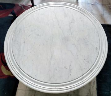 Table basse ancienne avec plateau en marbre