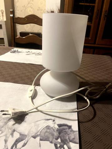 Lampes de chevet beschikbaar voor biedingen