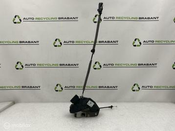Slotmechaniek Rechts Achter Ford Focus 3 ORIG BM5AA26412AD beschikbaar voor biedingen