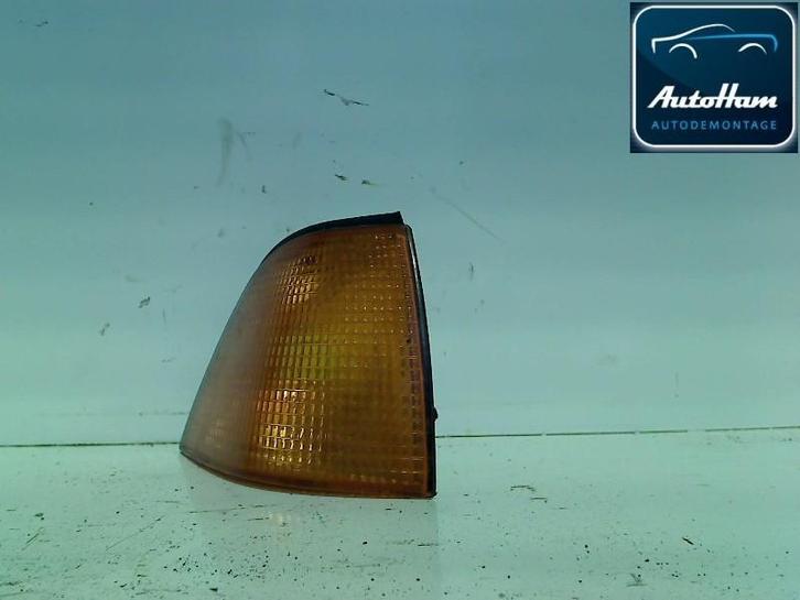 CLIGNOTANT DROIT BMW 3 serie (E36 / 2) (|63138353282|), Autos : Pièces & Accessoires, Éclairage, BMW, Utilisé