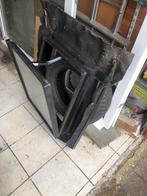 Dakvenster prima staat scharnierend 0,55 Br x  0,60  H, Doe-het-zelf en Bouw, Ophalen, Gebruikt, Zwart, Metaal