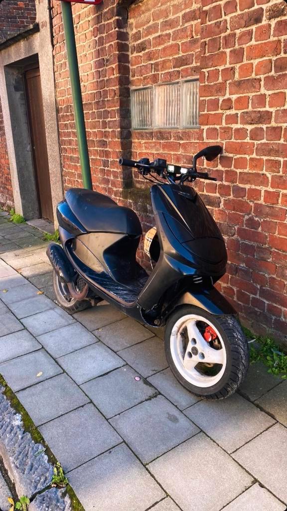 Peugeot vivacity met monovork, Fietsen en Brommers, Scooters | Peugeot, Zo goed als nieuw, Vivacity, Klasse A (25 km/u), Tweetakt