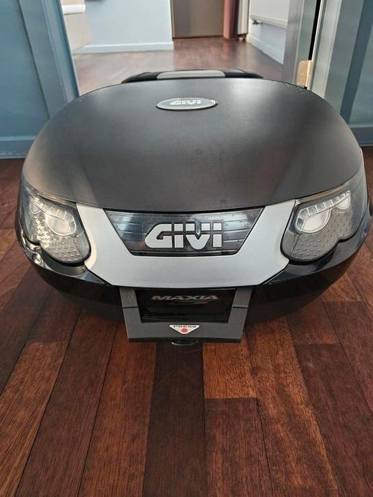 Topkoffer GIVI v4 monokey, Motoren, Accessoires | Koffers en Tassen, Zo goed als nieuw, Ophalen of Verzenden