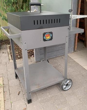 BBQ GRILLTIME ( houtskool  ) beschikbaar voor biedingen
