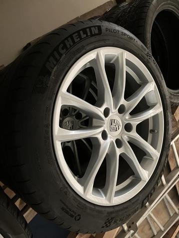 Originele Porsche velgen met Michelin banden in de maat 295- beschikbaar voor biedingen