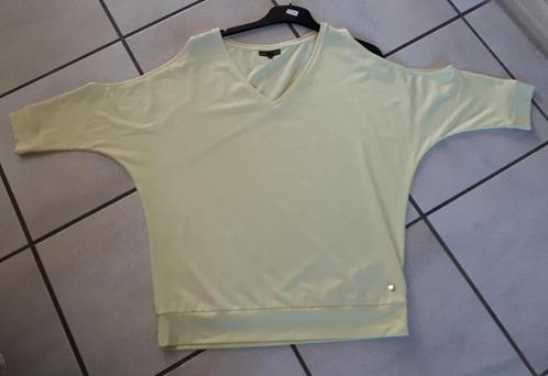JBC - blouse/top/tshirt - lichtgeel - maat S, Kleding | Dames, T-shirts, Zo goed als nieuw, Maat 36 (S), Geel, Korte mouw, Verzenden