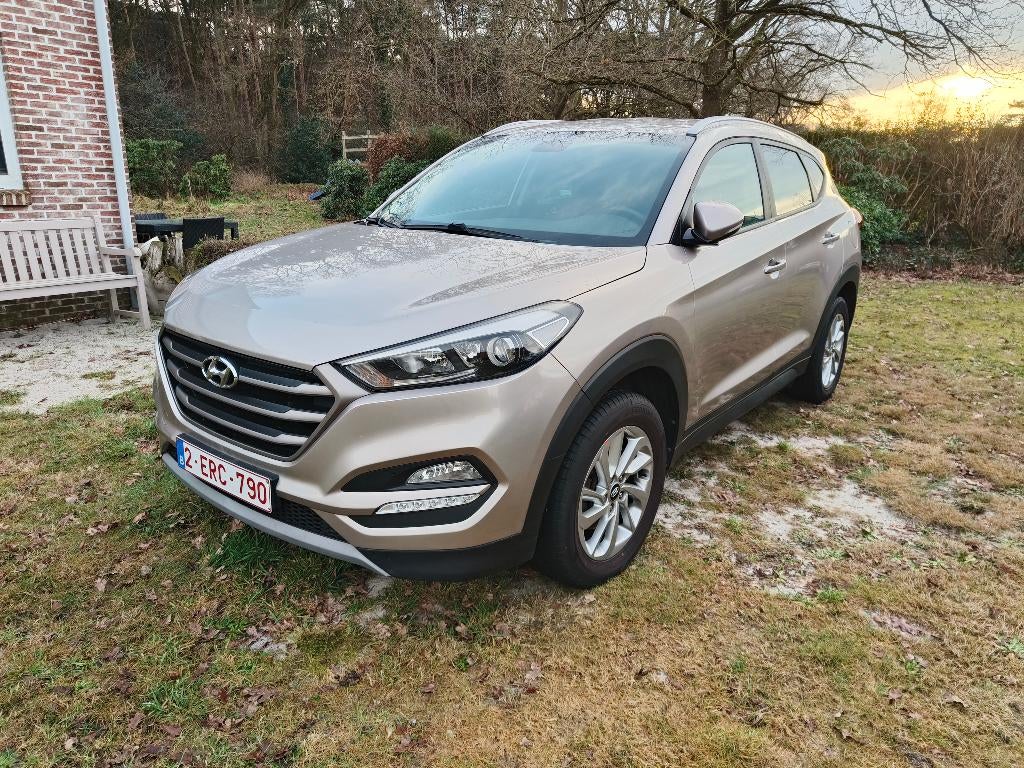 Hyundai Tucson 1.6 GDI 2016, Auto's, Hyundai, Particulier, Tucson, ABS, Achteruitrijcamera, Airbags, Airconditioning, Alarm, Bluetooth