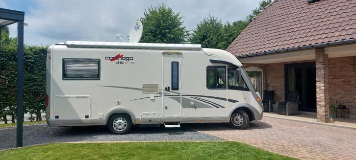 Carthago chic c line 1 4.2 f, Caravans en Kamperen, Mobilhomes, Particulier, Carthago, Omvormer, Ophalen