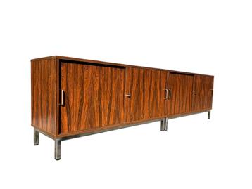 Set van 2 sideboards 1970s beschikbaar voor biedingen