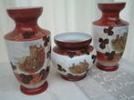 Vintage Opaline set vazen ( 3stuks) handgeschilderd, Antiek en Kunst, Antiek | Vazen, Ophalen of Verzenden
