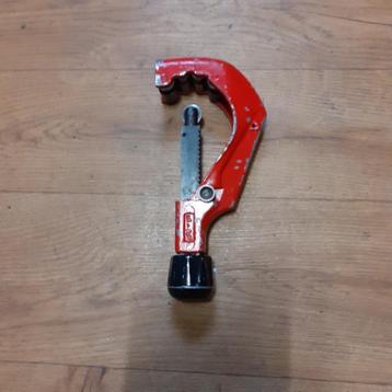 VIRAX pijpsnijder  voor buisdia. 6 - 40mm beschikbaar voor biedingen