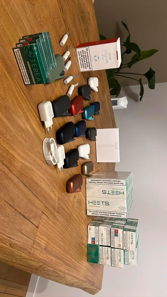 IQOS DUO - HEETS GREEN - IQOS ILUMA - TEREA, Divers, Divers Autre, Comme neuf, Enlèvement