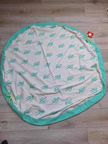 Play and go speelmat  beschikbaar voor biedingen
