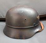 Top Duitse Beaded M40 Luftschutz helm, Verzamelen, Ophalen of Verzenden, Luchtmacht, Helm of Baret