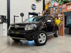 DACIA DUSTER - 1600CC BENZINE - 64.000 KM - GARANTIE -, Auto's, Dacia, Voorwielaandrijving, Euro 5, Lederen bekleding, Zwart