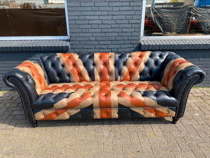 Stoere gave Engelse Chesterfield zetel GRATIS GELEVERD!, Antiek en Kunst, Antiek | Meubels | Stoelen en Sofa's, Ophalen of Verzenden