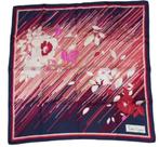 zijde foulard van Pierre Cardin 1970's., Kleding | Dames, Mutsen, Sjaals en Handschoenen, Gedragen, Ophalen of Verzenden, Sjaal