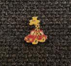 PIN - GIRAFFE - GIRAF - GIRAFE - AUTO - VOITURE - CAR, Envoi, Utilisé, Animal et Nature, Insigne ou Pin's