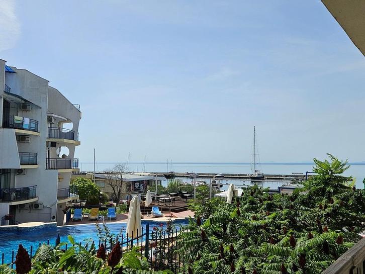 Appartement met één slaapkamer in complex TOP, Dinevi Resort, Immo, Buitenland, Overig Europa, Appartement, Stad