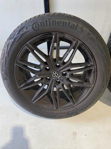 Volkswagen Transporter T5/T6 velgen en banden  beschikbaar voor biedingen
