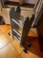 Echelle pliable (neuve), Bricolage & Construction, Enlèvement, Comme neuf, Échelle