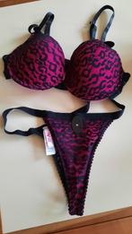 Lingeriesetje NIEUW, Kleding | Dames, Ondergoed en Lingerie, B LOVE, Ophalen, Roze, BH
