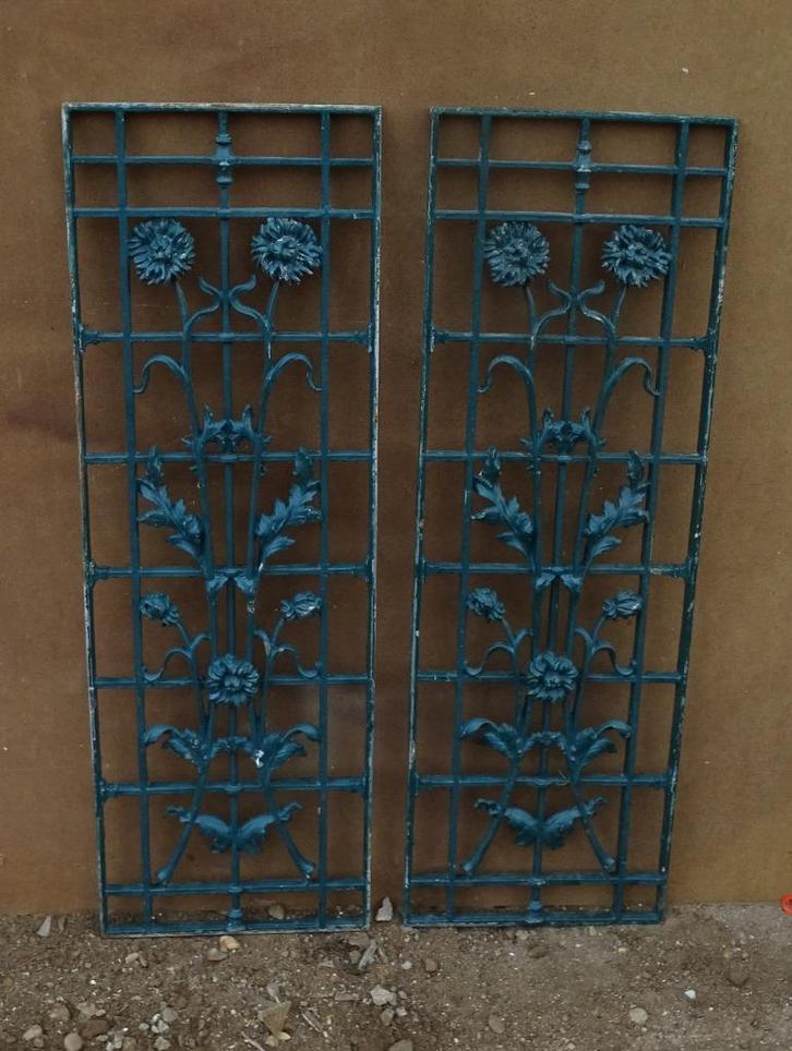 meer dan 500 ijzeren roosters raamrooster deurrooster, Antiek en Kunst, Curiosa en Brocante, Ophalen