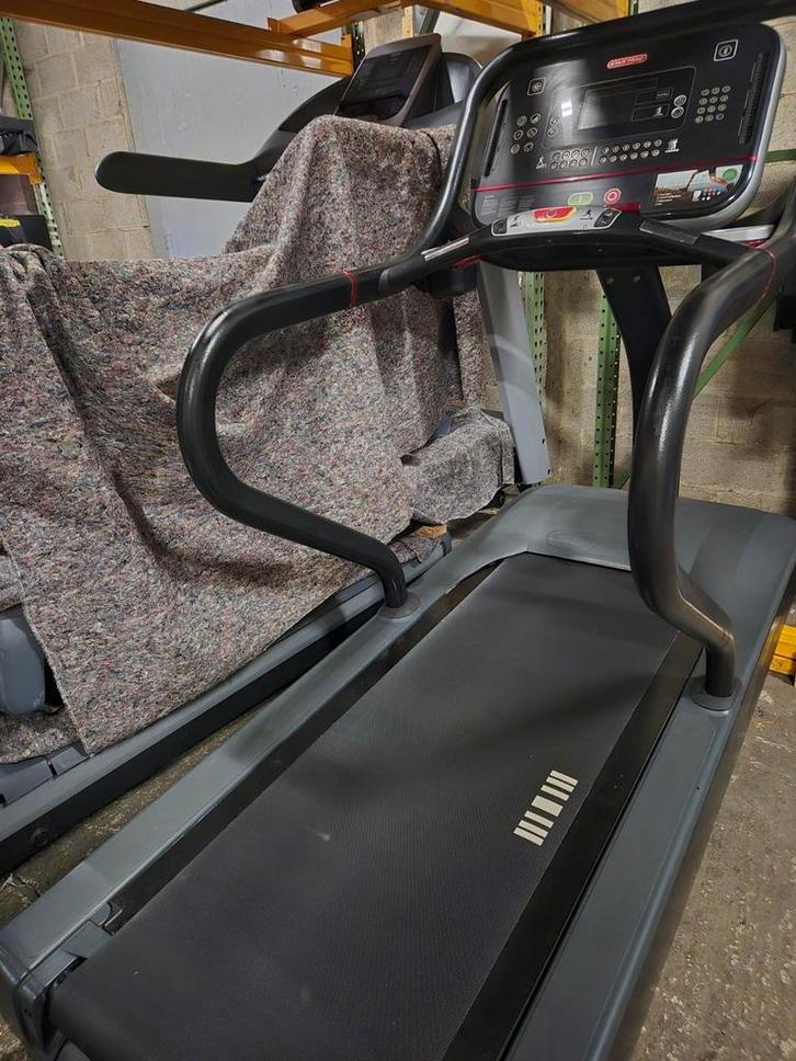 2x Star Trac 8 TRX loopband refurbished ook Technogym matrix, Sport en Fitness, Fitnessmaterialen, Zo goed als nieuw, Ophalen of Verzenden