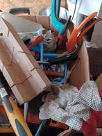 Allerlei werkmateriaal, Ophalen