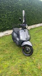Vespa sprint a klasse, Fietsen en Brommers, Ophalen of Verzenden, Zo goed als nieuw