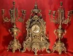 Très grande horloge ancienne avec candélabres, bronze vérita, Antiquités & Art, Antiquités | Horloges, Enlèvement ou Envoi