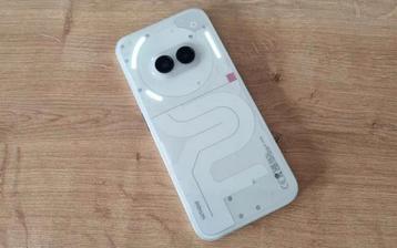 Nothing Phone 2a blanc 256gb beschikbaar voor biedingen