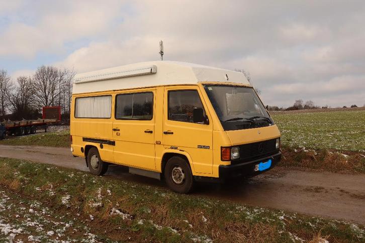 Camping-car d'occasion jaune MB100 - pour vous inscrire, Autos, Mercedes-Benz, Particulier, Autres modèles, Phares antibrouillard