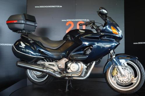 Honda Deauville garant du budget moto du trafic pendulaire i, Motos, Motos | Honda, Entreprise, Tourisme, plus de 35 kW, 2 cylindres