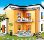 Maison playmobil avec sonnette et de nombreux accessoires, Enfants & Bébés, Jouets | Playmobil, Enlèvement, Utilisé