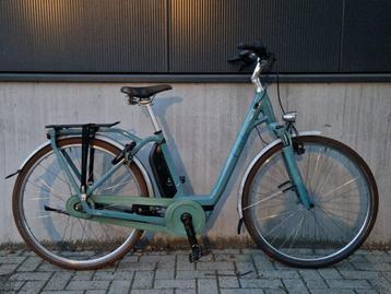 Prachtige Cube City Cruise elektrische fiets 400Wh disponible aux enchères