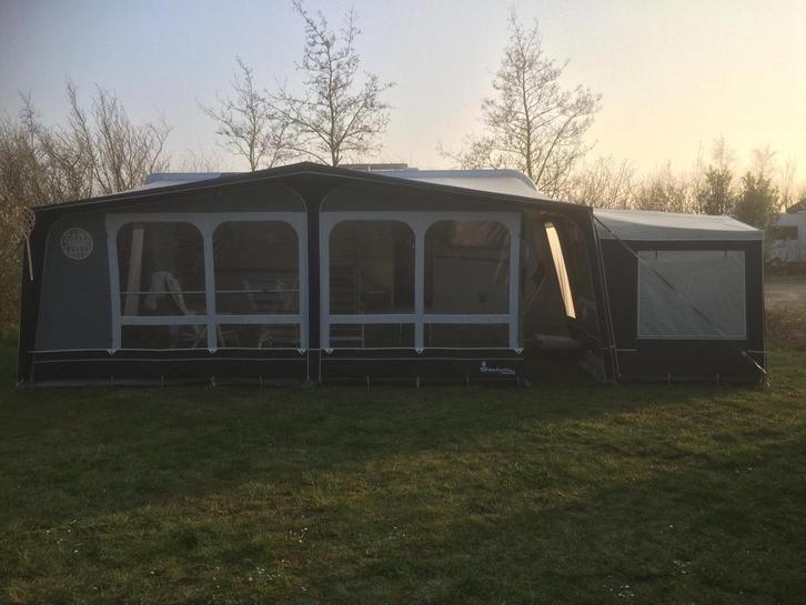 Isabella commodore inigna G19, Caravans en Kamperen, Voortenten en Luifels, Gebruikt, Isabella, Ophalen