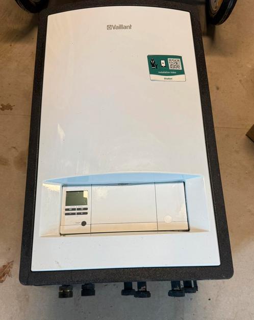 Vaillant warmtepomp hydraulische module (Arotherm), Doe-het-zelf en Bouw, Chauffageketels en Boilers, Zo goed als nieuw, Ophalen