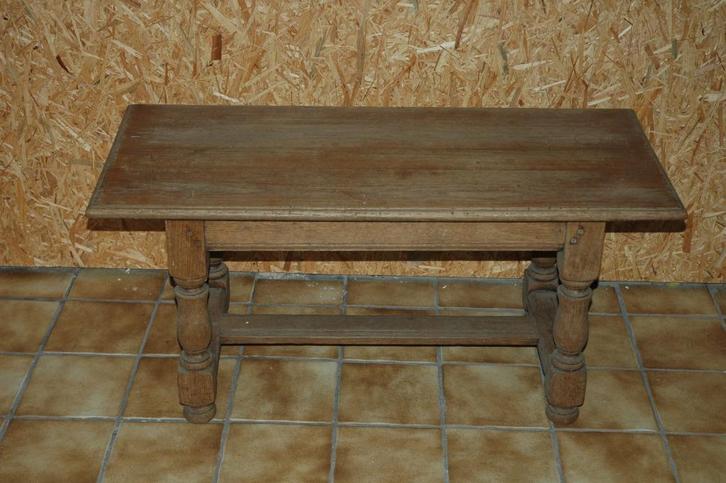 Salontafel van massief eikenhout, Huis en Inrichting, Tafels | Salontafels, Gebruikt, Minder dan 50 cm, Minder dan 50 cm, 50 tot 100 cm