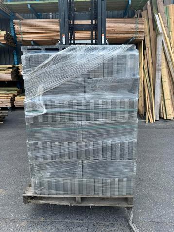 Between you Koraton beton 20848 cm beschikbaar voor biedingen