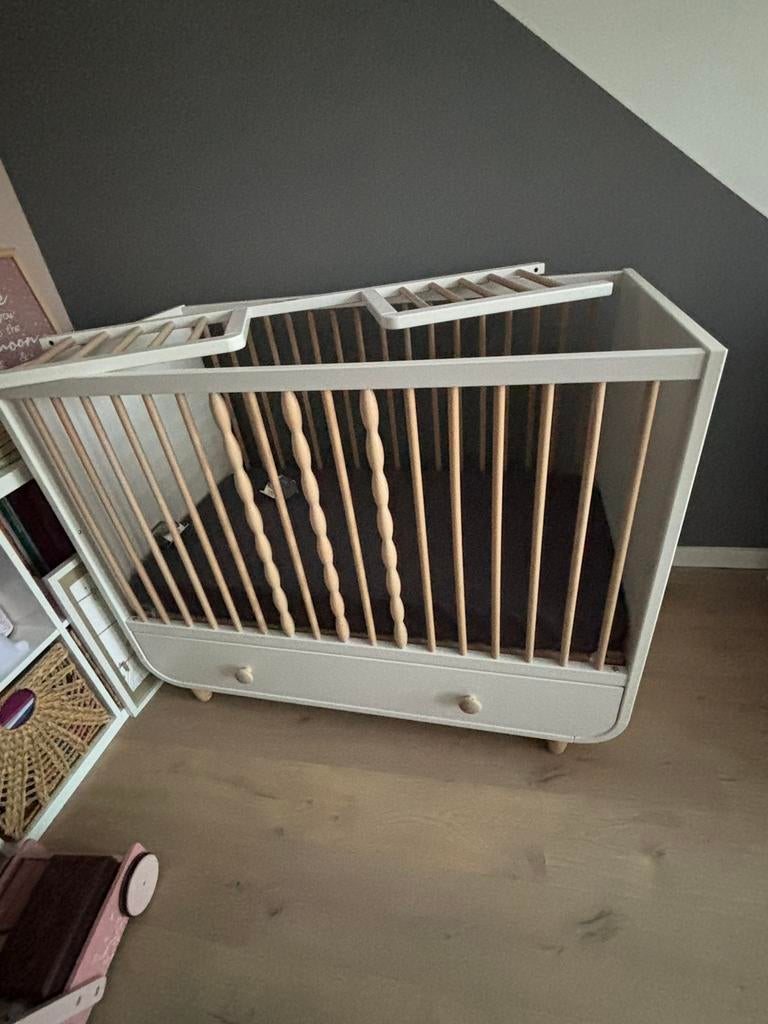 Lit bébé Ikea Myllra, Enlèvement, Lit