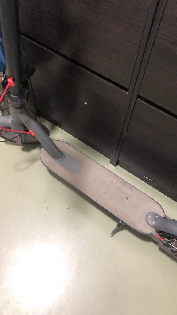 Elektrische step, Fietsen en Brommers, Steps, Ophalen, Zo goed als nieuw