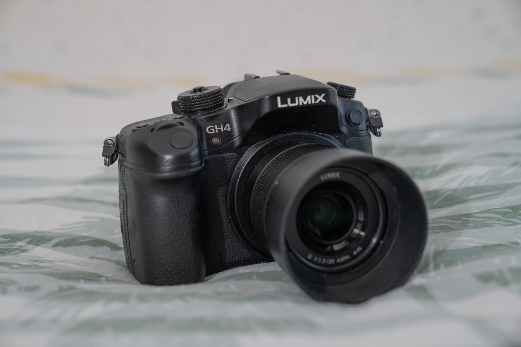 Panasonic Lumix GH4 4K kit + Lumix 25mm f/1.7 + Pentax 50mm, TV, Hi-fi & Vidéo, Appareils photo numériques, Sans zoom optique