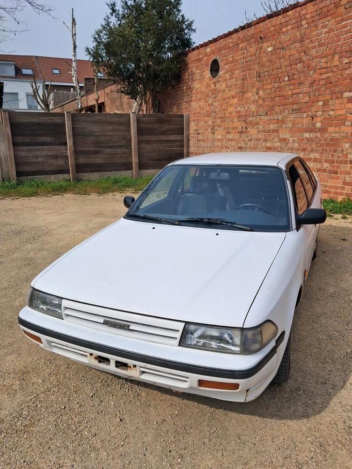 Toyota Carina 2, 1.6, Automaat.  (Benzine)
Bwj: 11/1990, Auto's, Toyota, Particulier, Carina, Centrale vergrendeling, Elektrische ramen