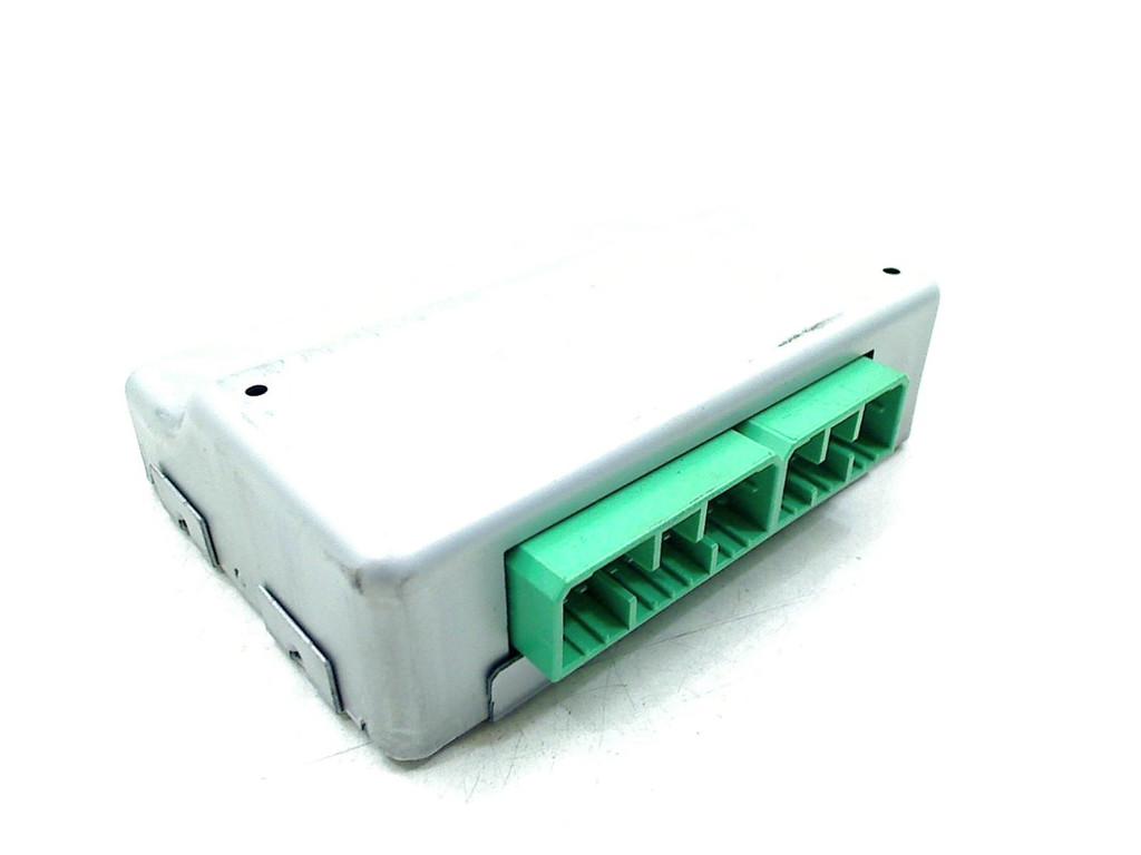 COMPUTER ABS FJR 1300 2002-2005 + ABS (FJR1300 FJR1300A), Dhr. S. di Majo, Gebruikt, Info@cama-motorparts.nl, P.J. Troelstraweg 8 8
3144 CX  MAASSLUIS, NL