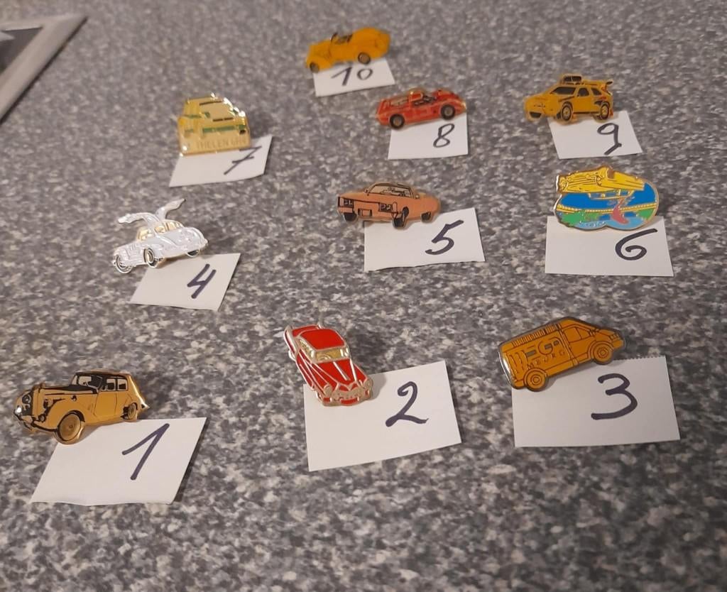 20 Email pins van auto's, Ophalen of Verzenden, Zo goed als nieuw, Transport, Speldje of Pin