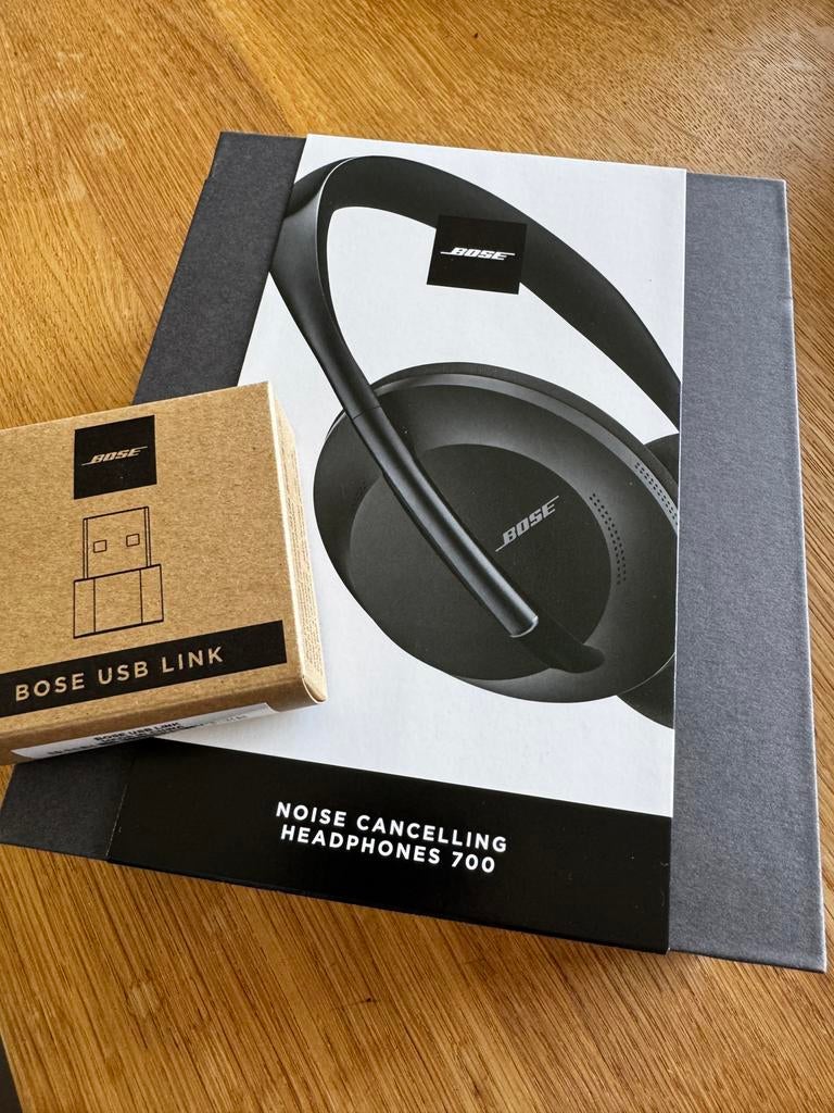 Bose 700 koptelefoon + Bose wifi-adapter Nieuw verzegeld!, Ophalen of Verzenden, Nieuw, Overige merken, Bluetooth
