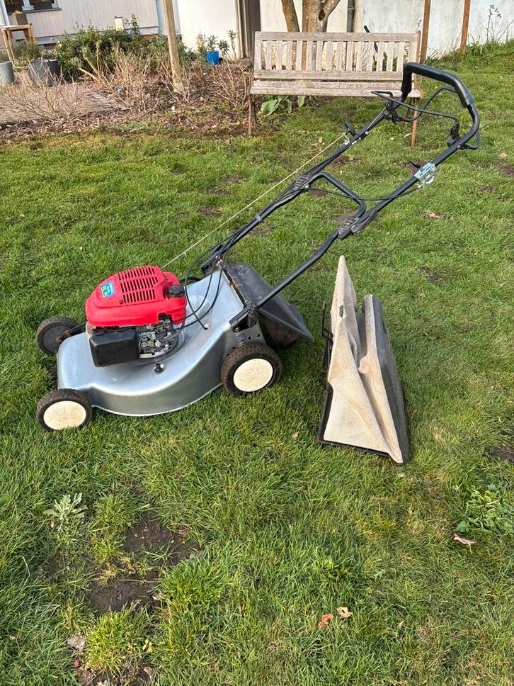 Grasmaaier honda, Jardin & Terrasse, Tondeuses à gazon, Comme neuf, Tondeuses à gazon à essence, 50 cm ou plus, Tondeuse rotative